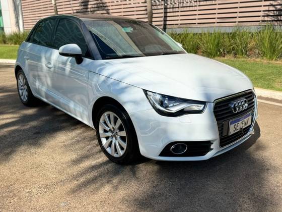 AUDI A1 1.4 TFSI SPORTBACK ATTRACTION 16V 122CV GASOLINA 4P S-TRONIC AUDI A1 1.4 TFSI SPORTBACK ATTRACTION 16V 122CV GASOLINA 4P S-TRONIC